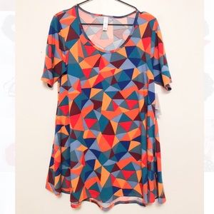 NWT Lularoe Perfect Tee